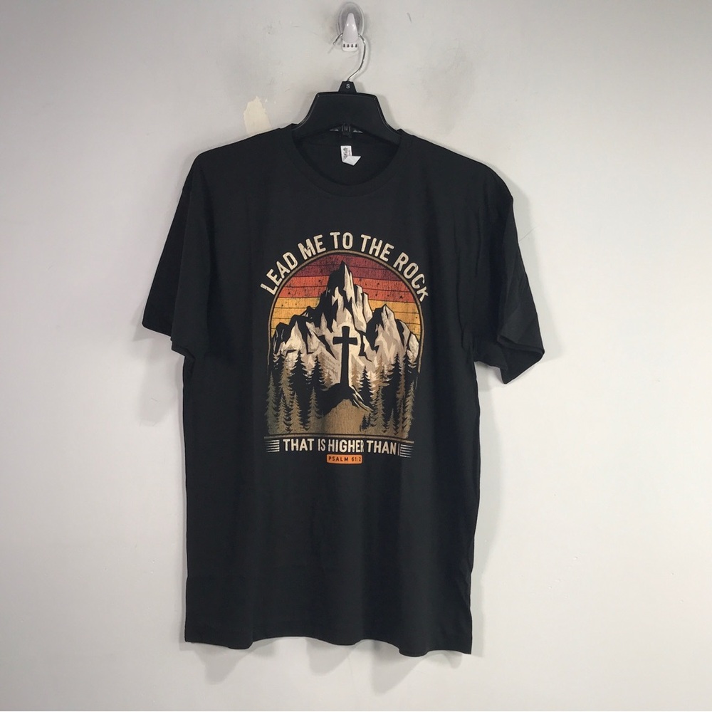 Love in Faith Lead Me to the Rock Crew Short Sleeve Tee, Men's Size L - Black